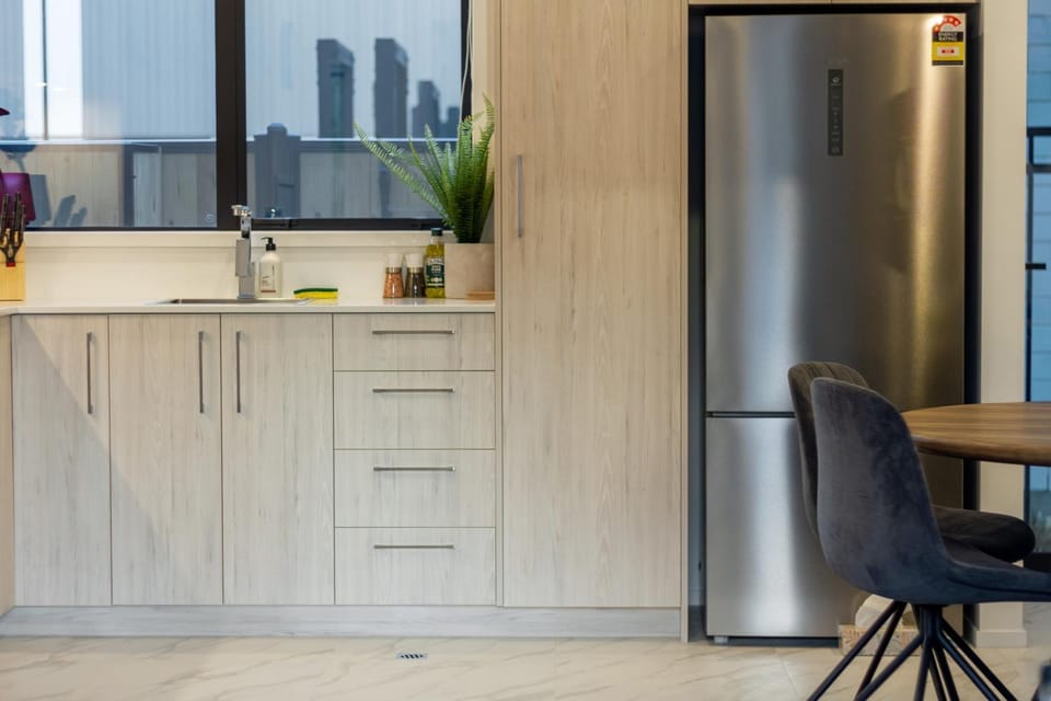 Kitchen or kitchenette, Decorative detail, Dining area, dishwasher