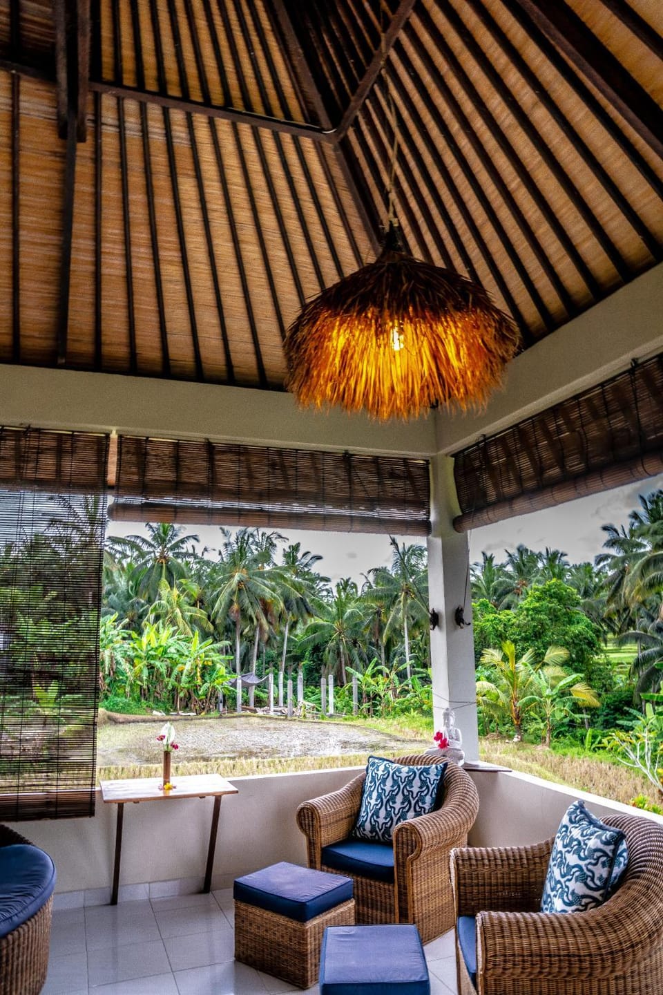 Day, Garden view