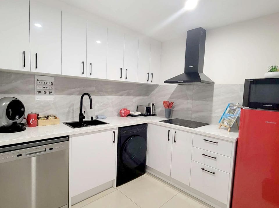 Kitchen or kitchenette, kitchen