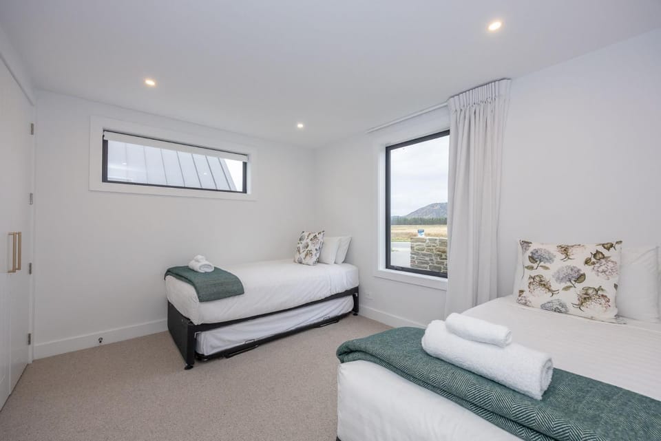 Shower, Bed, Bathroom, Balcony/Terrace, Kitchen or kitchenette, Lounge or bar