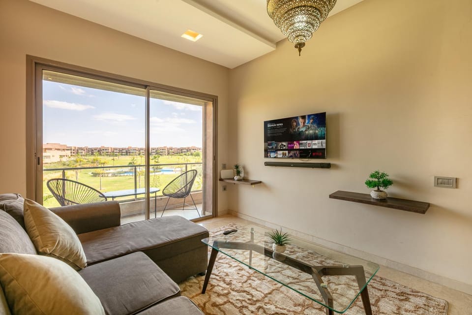 Communal lounge/ TV room, TV and multimedia, Living room, Seating area