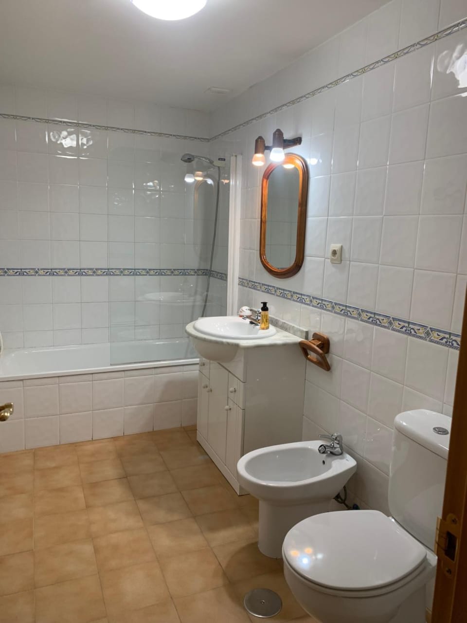 Shower, Toilet, Bathroom, bidet