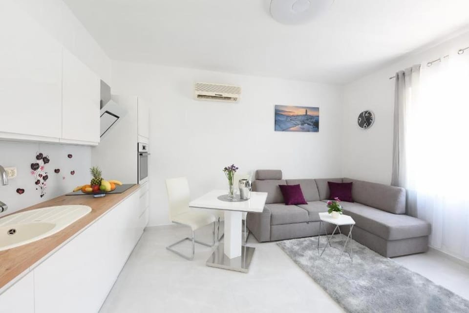 Apartment Lant Apartment in Zadar