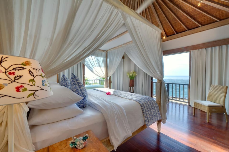 Bed, View (from property/room), Bedroom