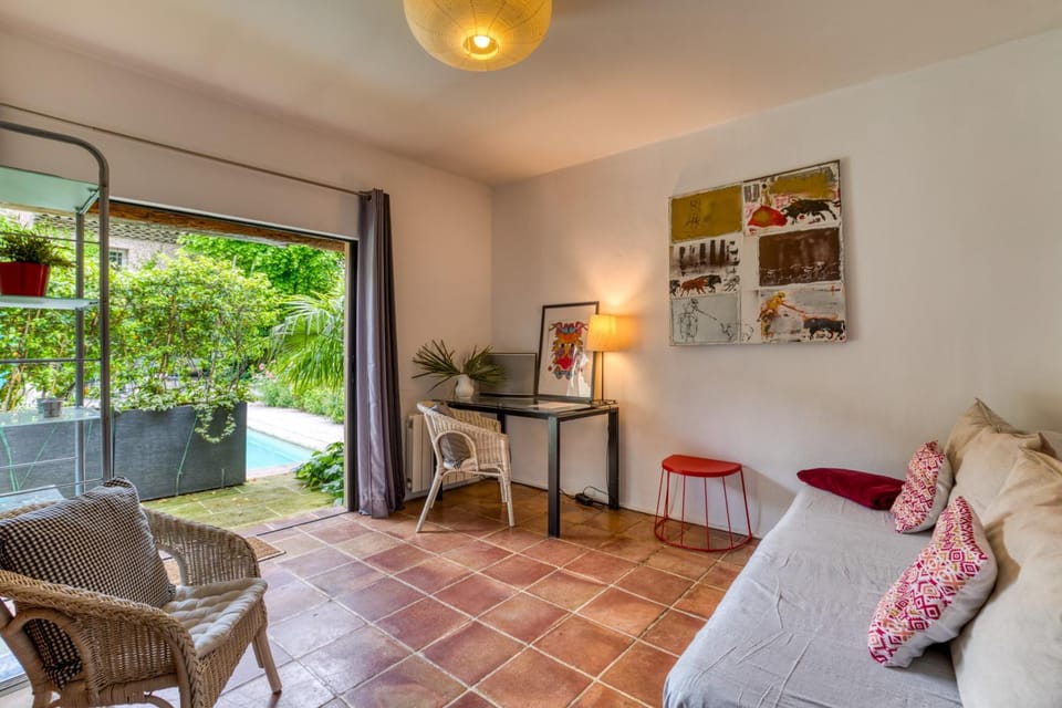 Property building, Living room