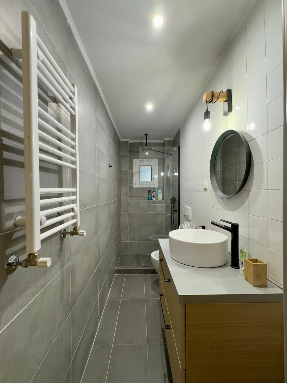 Minimal Style Apartment Apartment in Thessaloniki