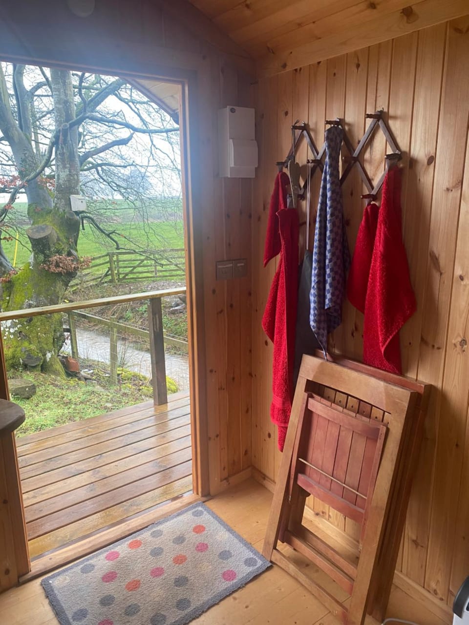 Granny’s Hut Luxury tent in England