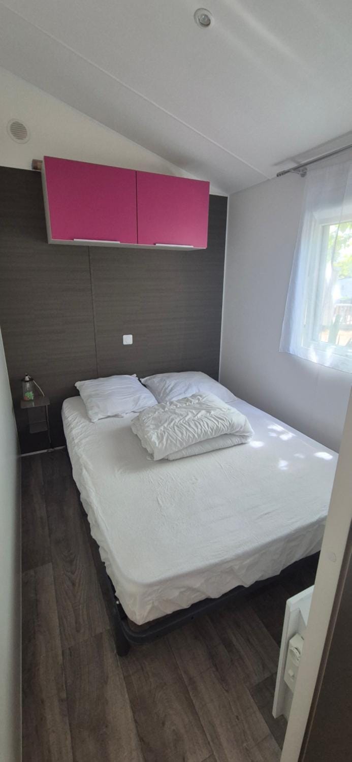 mobil-home 6 places Campground/ 
RV Resort in Sanguinet