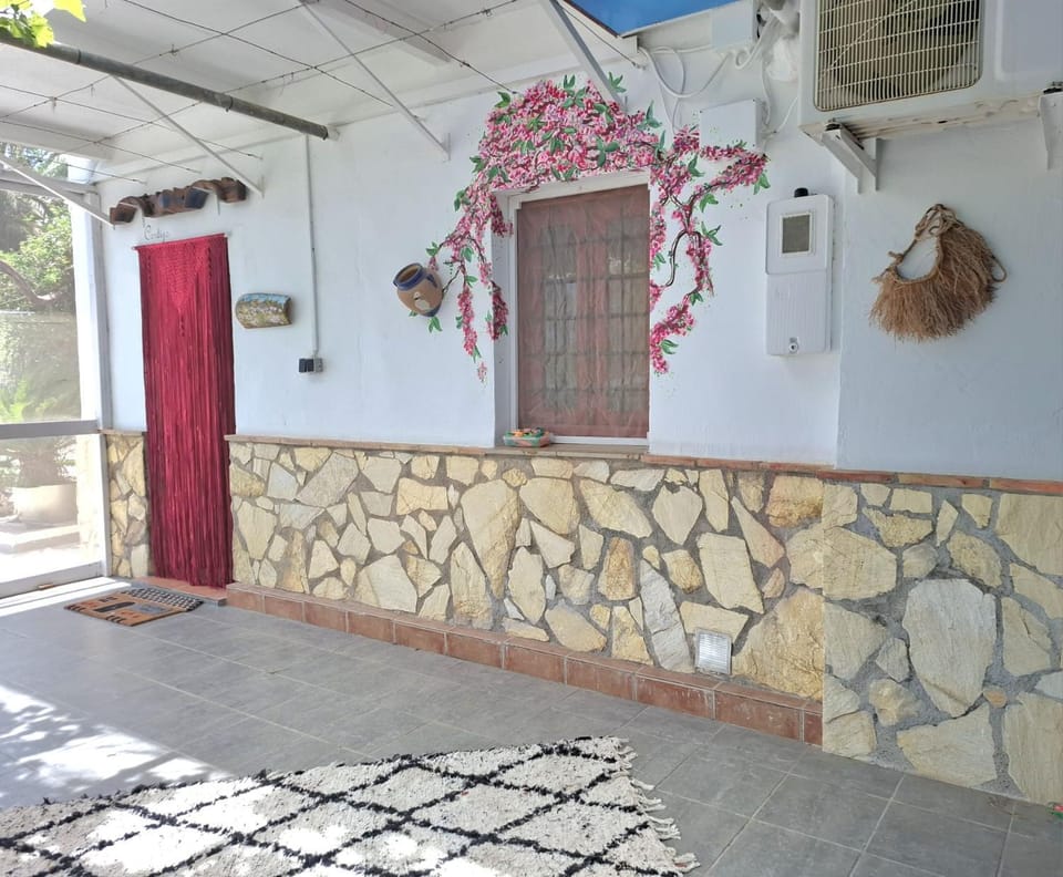 CORTIJO LAS ROZAS House in Andalusia