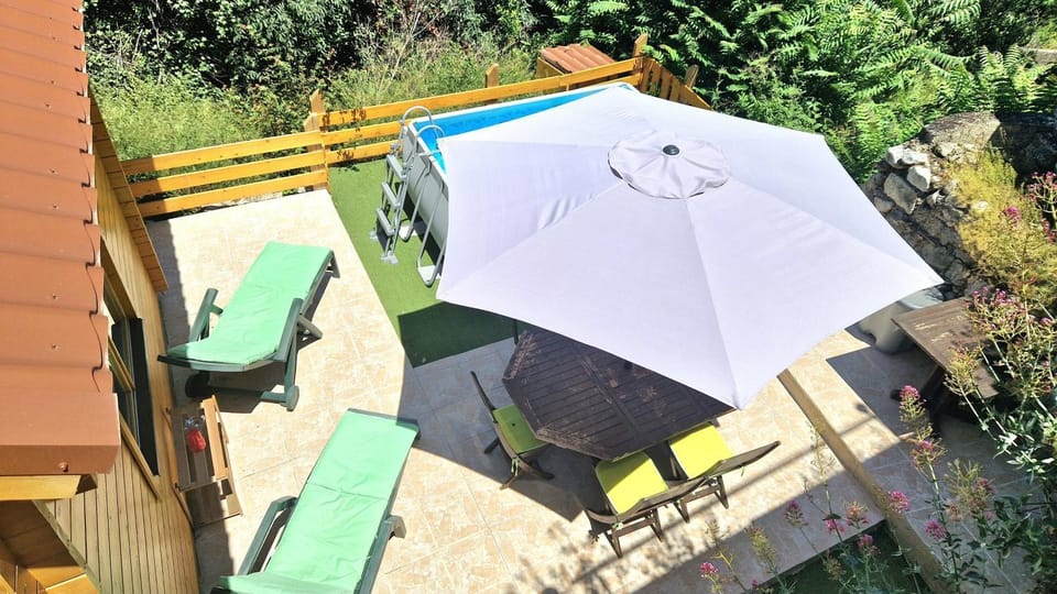 Patio, Spring, Day, Garden, Garden view, sunbed