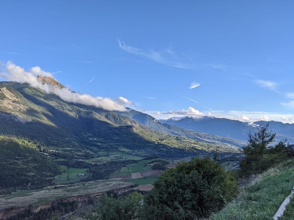 Day, Natural landscape, Mountain view, River view