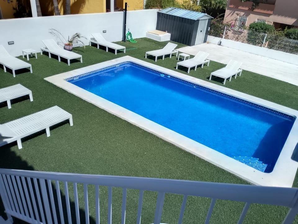 Pool view, Swimming pool