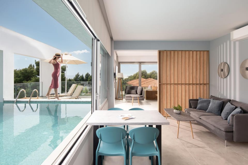 Patio, Living room, Seating area, Pool view, Swimming pool, sunbed