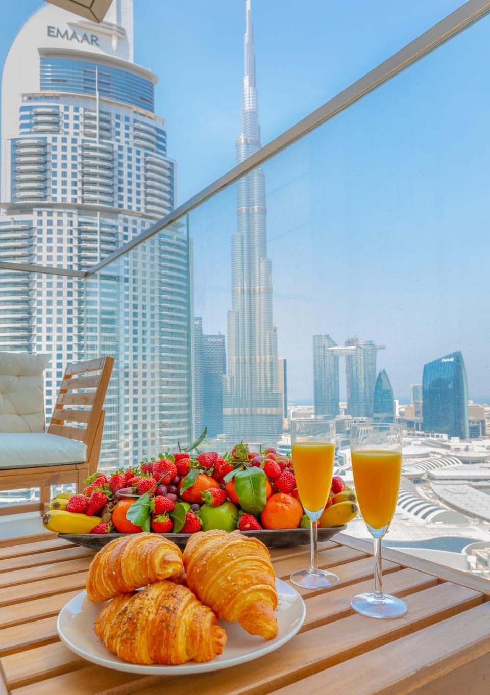 Nearby landmark, Balcony/Terrace, City view, Landmark view