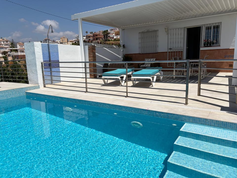 Villa Delicia Villa in Río de Torrox
