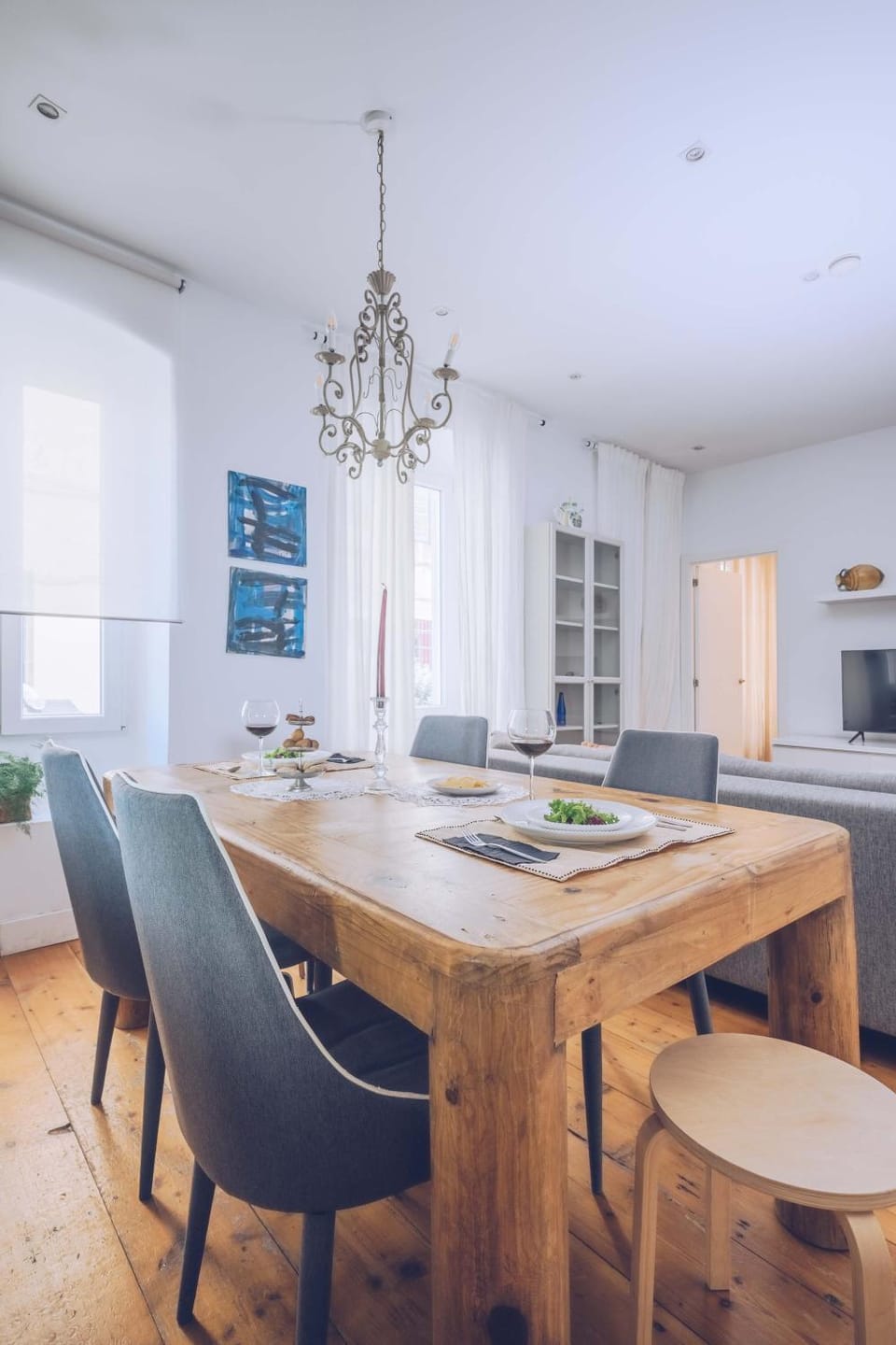 Eclectic 2BR with shared terrace perfect getaway Apartment in Gibraltar