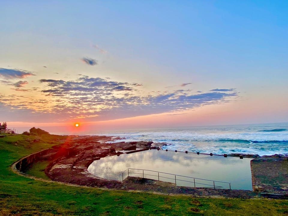 Nearby landmark, Sea view, Sunrise