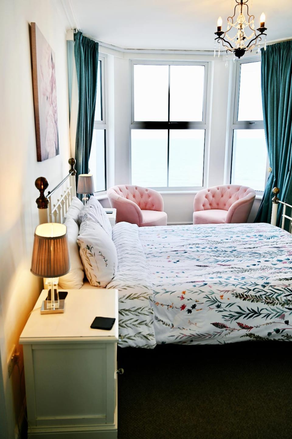 Bed, Bedroom, Sea view