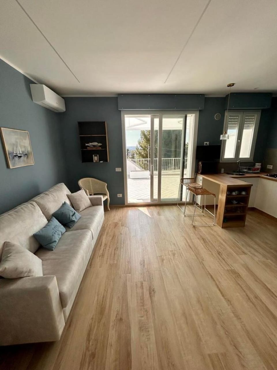 Suite primula con stupenda terrazza vista mare Apartment in Marche