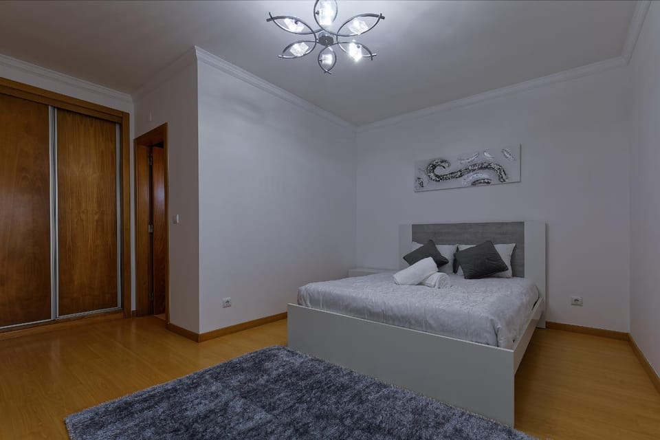 Bedroom, wardrobe
