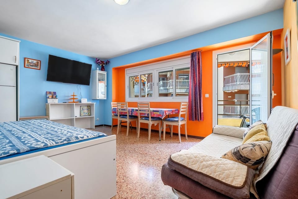 Property building, Living room