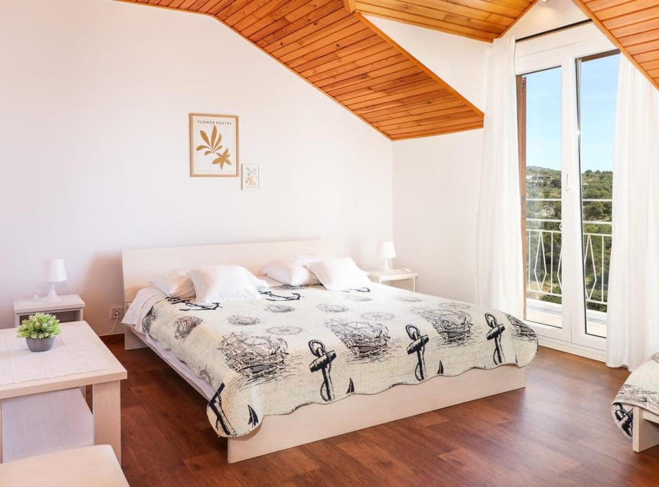 Apartment in Primosten with sea view, terrace, air conditioning, WiFi 5155-2 Apartment in Šibenik-Knin County, Croatia