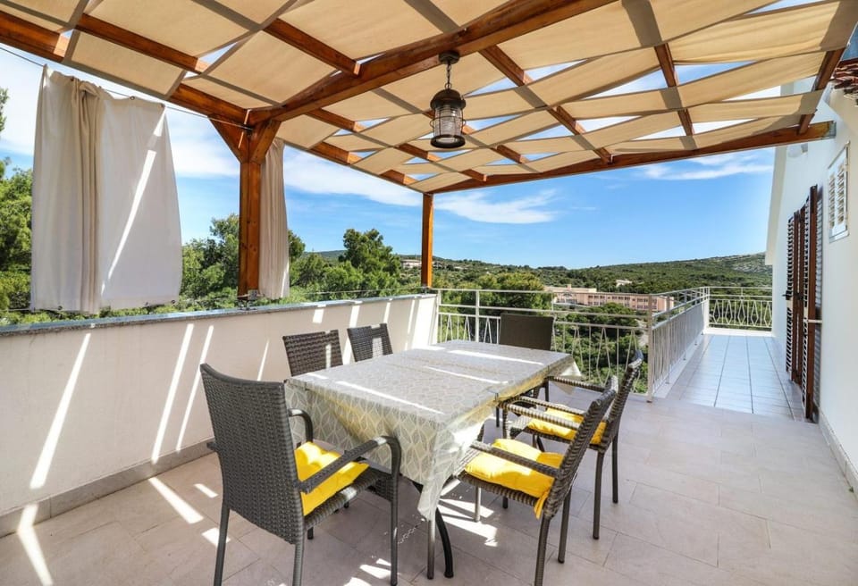 Apartment in Primosten with sea view, terrace, air conditioning, WiFi 5155-2 Apartment in Šibenik-Knin County, Croatia