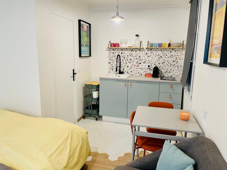 STUDIO Retro MARAIS- Paris Center Apartment in Paris