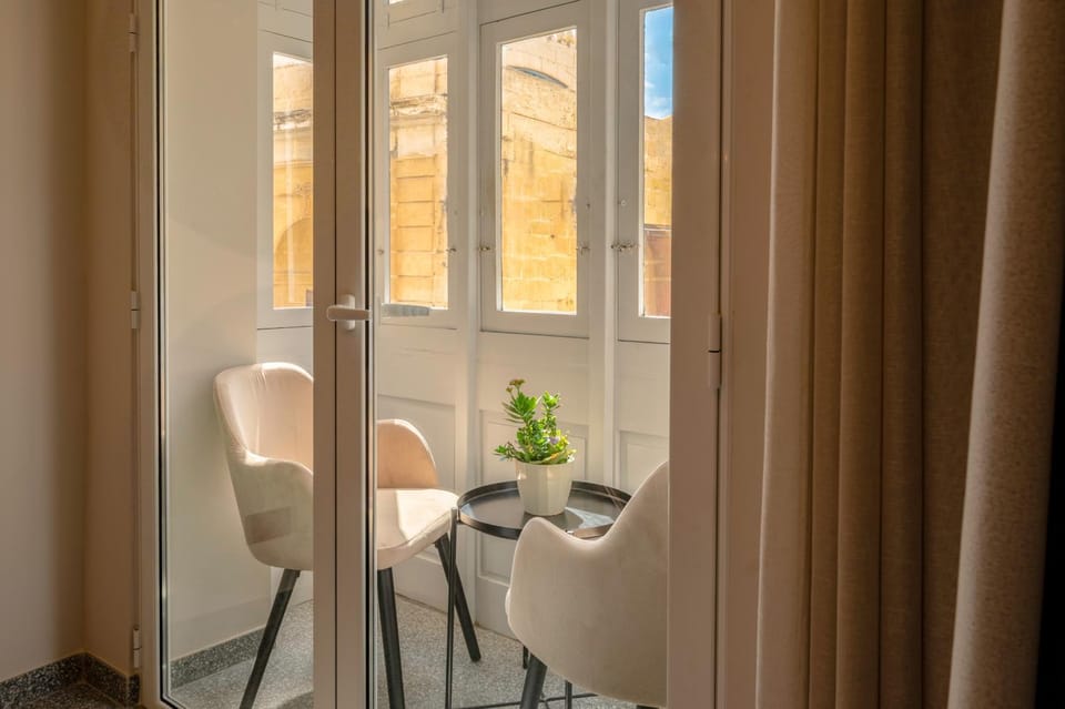 Balcony/Terrace, Seating area