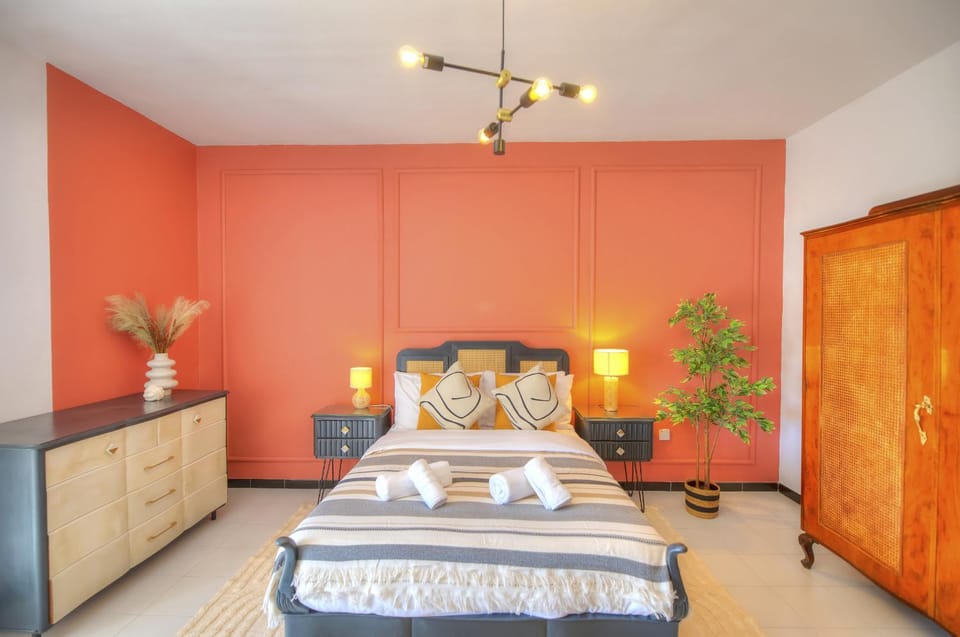 Beautifully furnished seafront 4 bedrooms GOSLM-4 Apartment in Sliema