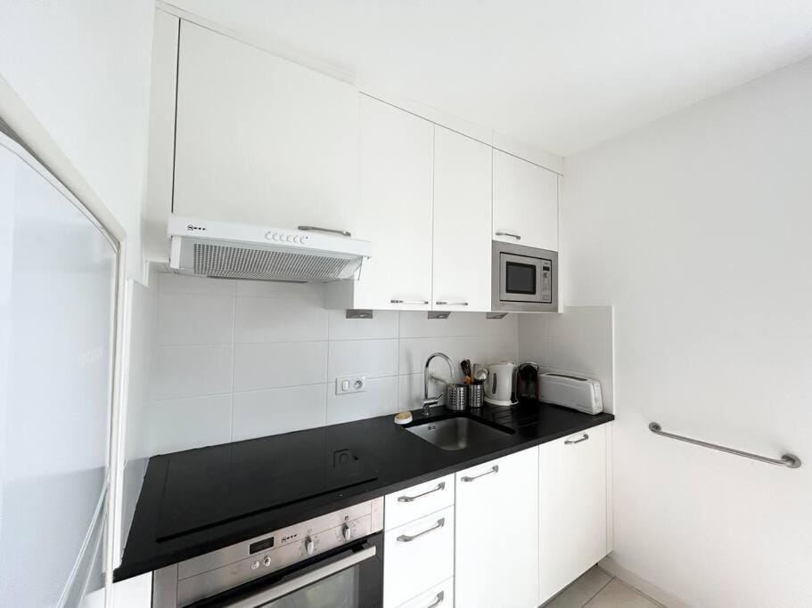 Bel appartement proche du port de Sainte Marine Apartment in Combrit