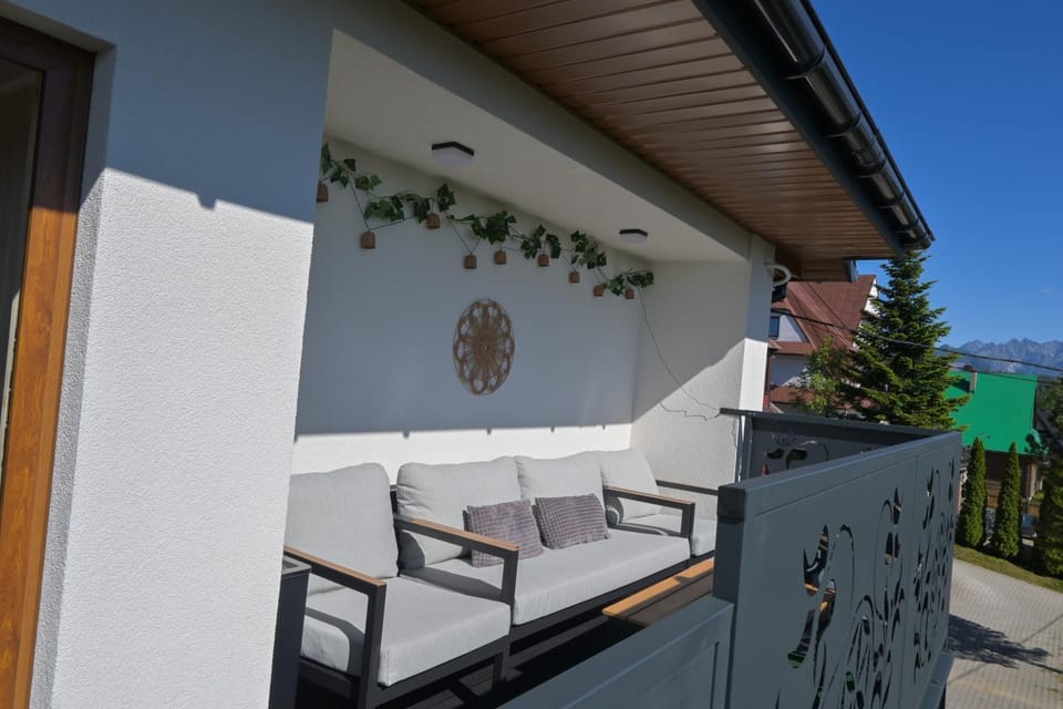 Property building, View (from property/room), Balcony/Terrace, Seating area