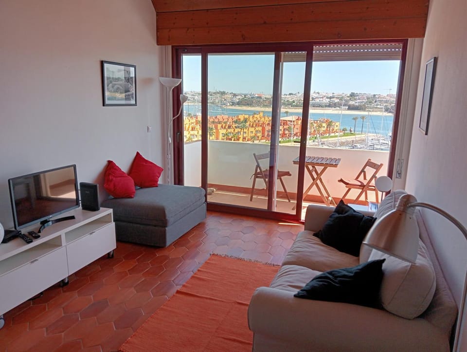 Balcony/Terrace, Living room, Seating area, River view