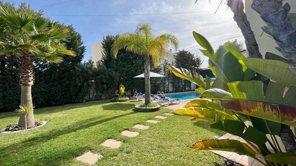 Garden, Garden view