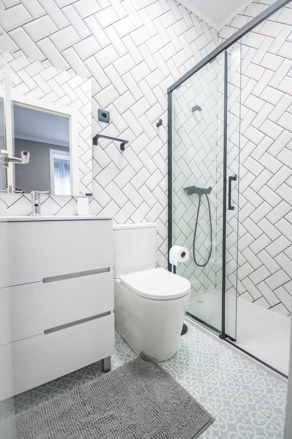 Gran Apartamento 6 SUITES Bilbao Center Apartment in Bilbao