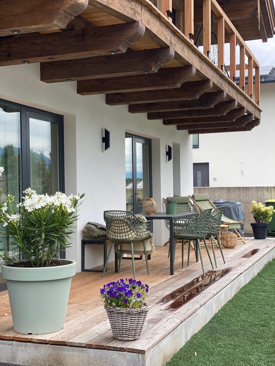 Balcony/Terrace, Balcony/Terrace