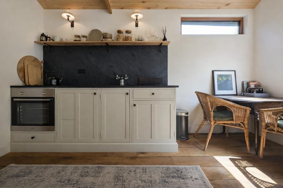 Kitchen or kitchenette, oven, pet friendly, stove, kitchen