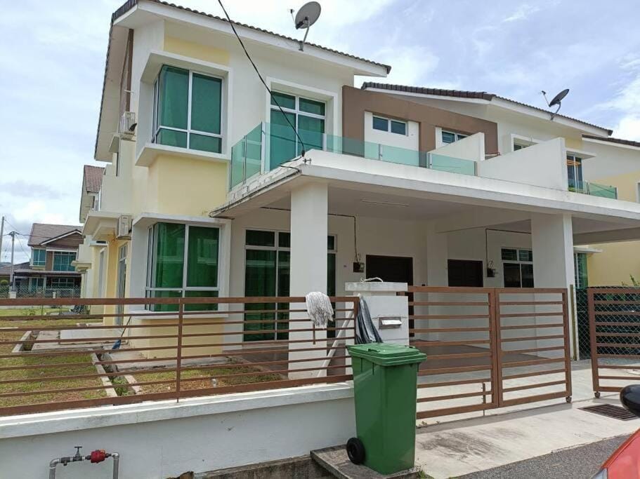 Inapan Masdar - Mumtaz Villa in Kedah