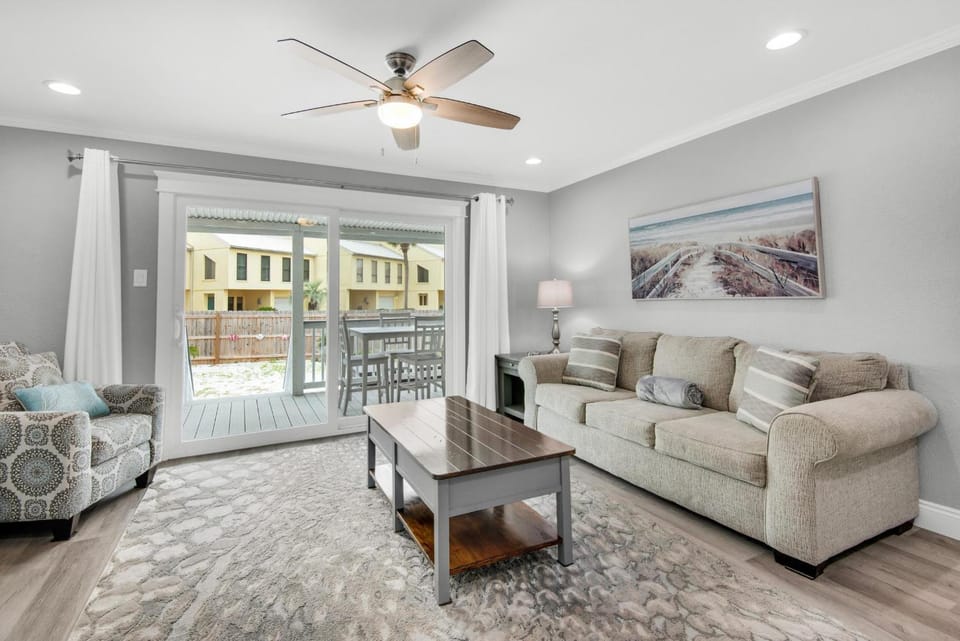 Southern Comfort House in Pensacola Beach