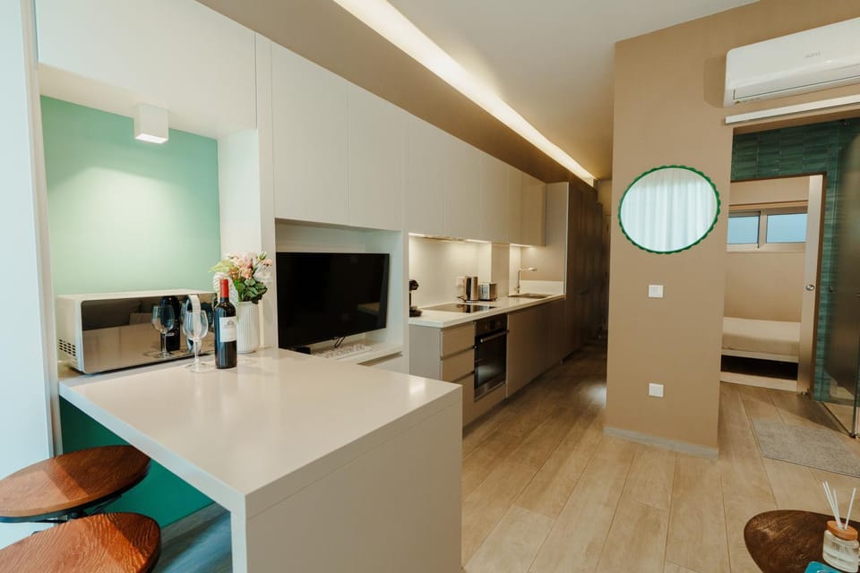 Mythical Spa Suite - GYM*Yoga Room*Pools Apartment in Paralimni