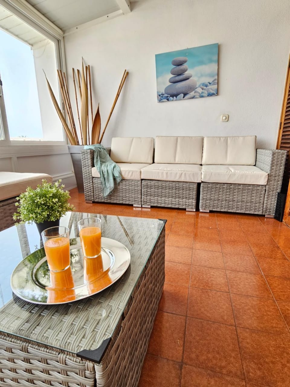 NEW HOLIDAYS BEACH & POOL, AIRCOND, Playa de las Americas, Tenerife Apartment in Playa de las Americas