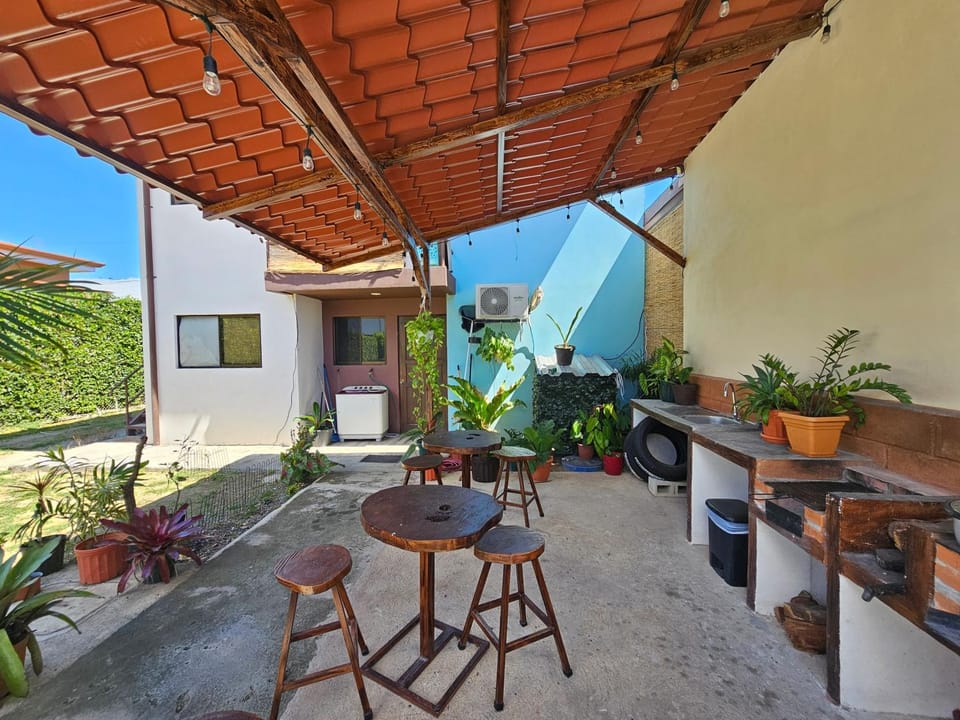 BBQ facilities, Garden