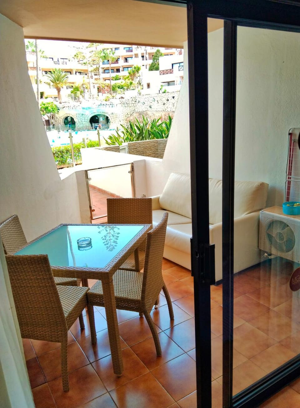 Balcony/Terrace, Balcony/Terrace, Living room