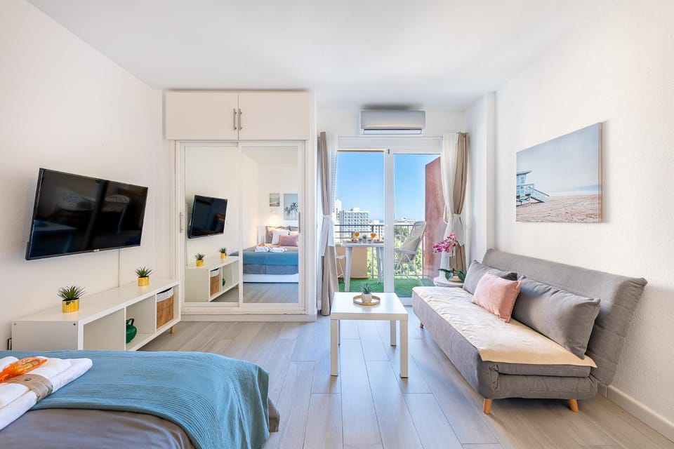 797 HOLIDAY RENTALS - Espectacular estudio en Minerva Apartment in Benalmadena