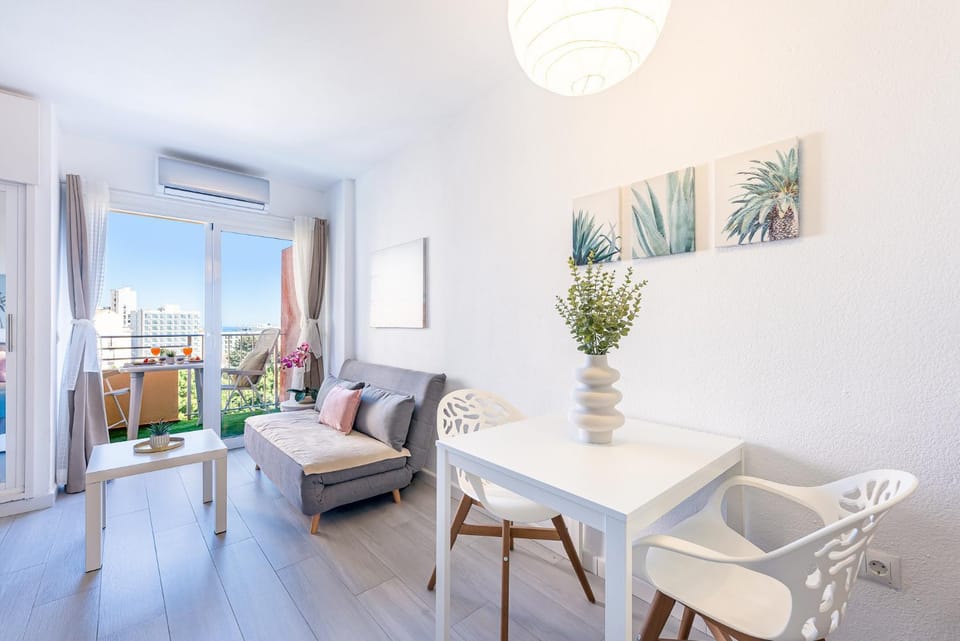 797 HOLIDAY RENTALS - Espectacular estudio en Minerva Apartment in Benalmadena
