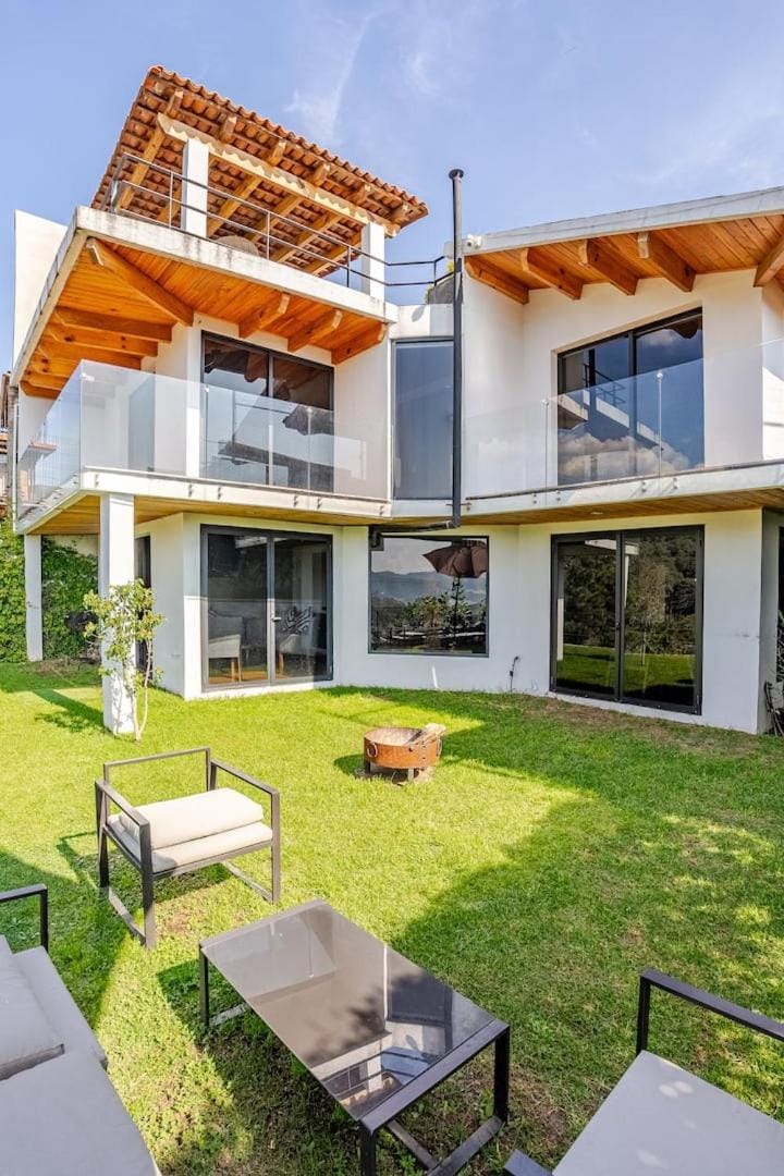 Patio, Balcony/Terrace