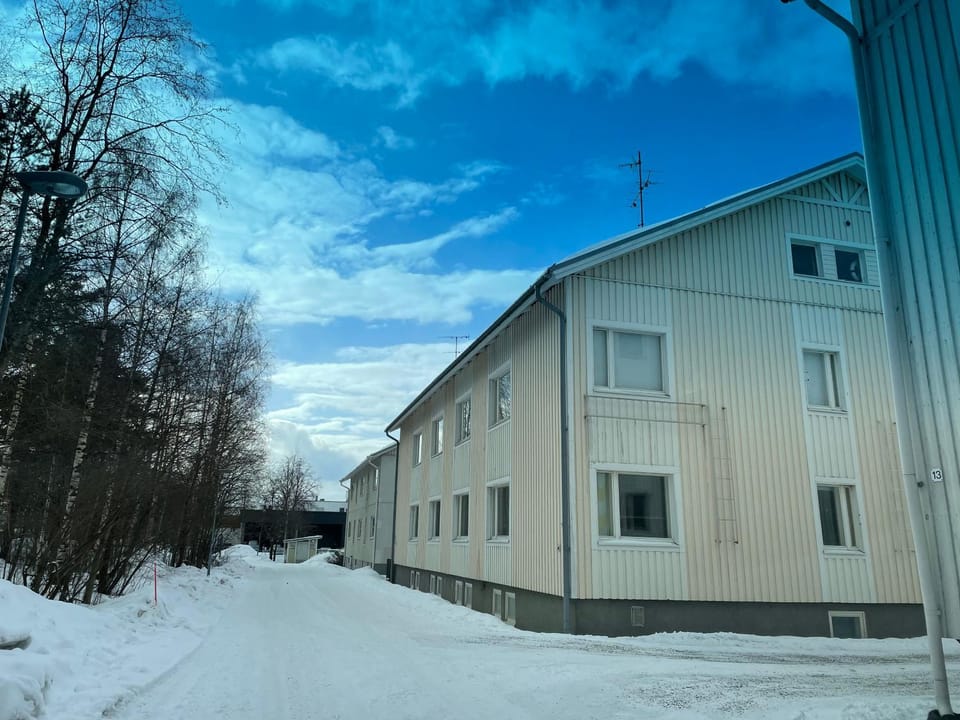-Hannula- Ilmastoitu persoonallinen ja rauhallinen kaksio kahdella autopaikalla kauppojen vieressä Apartment in Finland