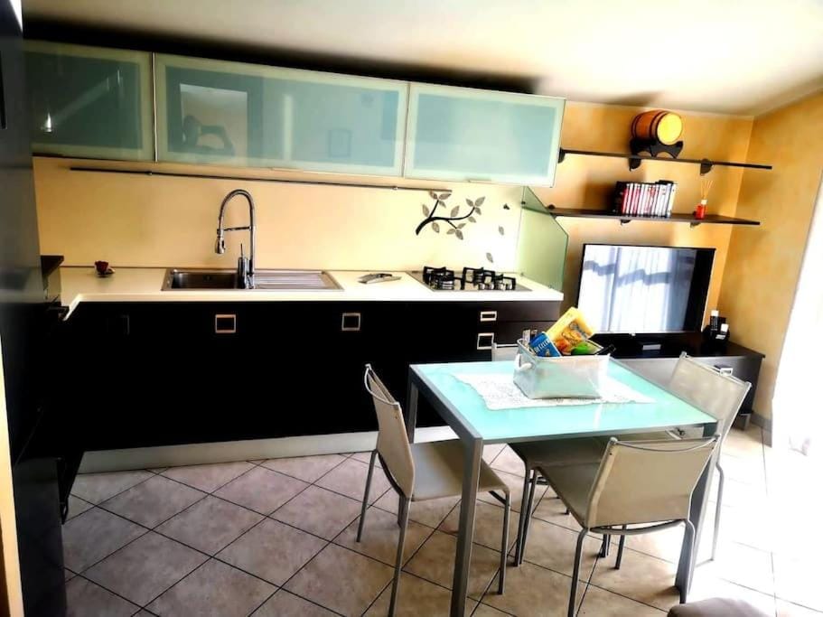Casa in mansarda con terrazza Apartment in Lainate
