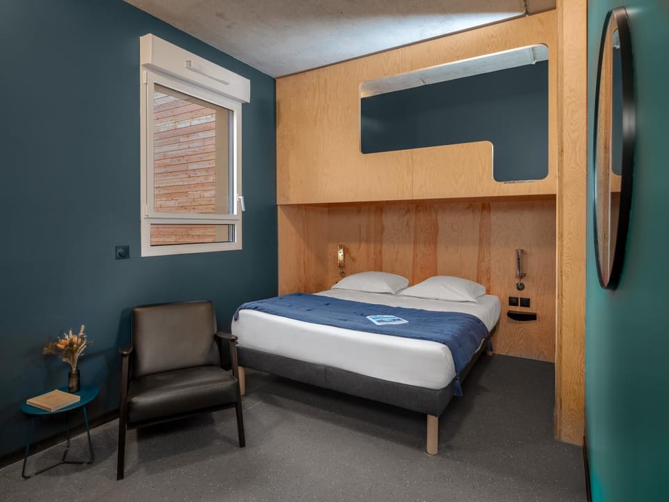 Bed, Bedroom, bunk bed