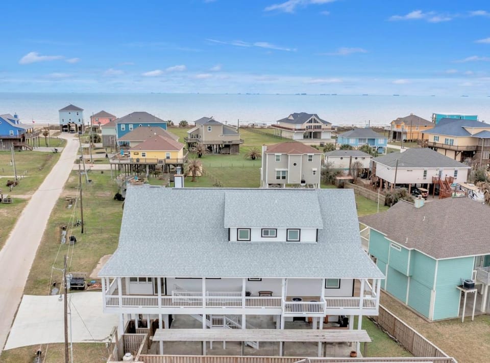 The Sandcastle home House in Bolivar Peninsula